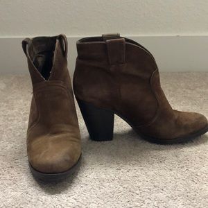 Vince Camuto Booties